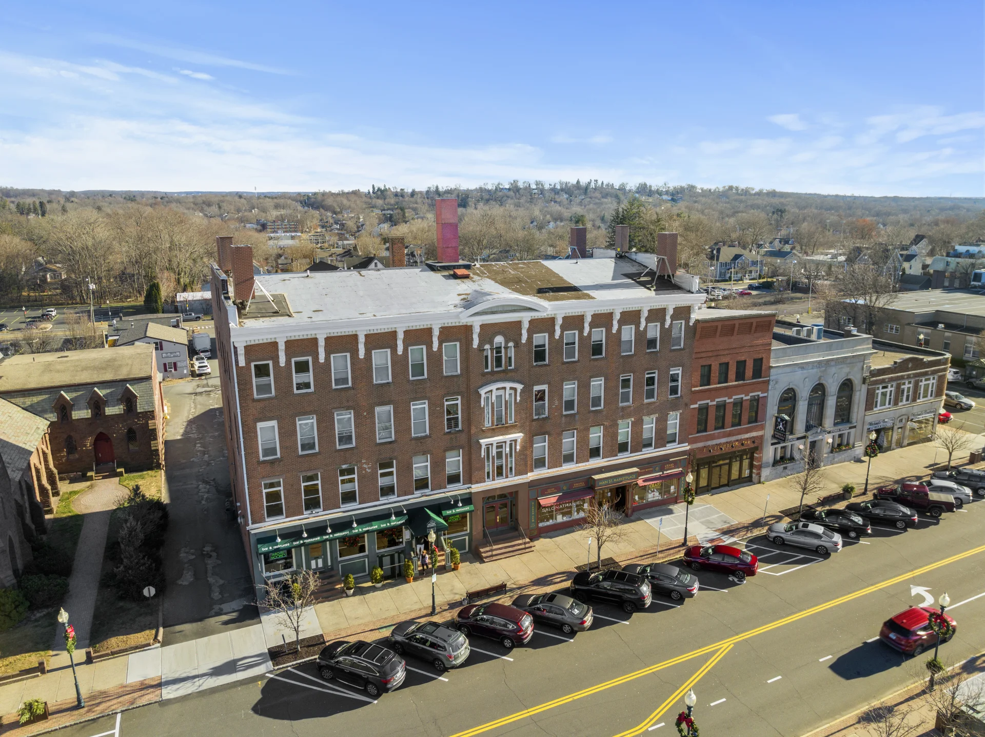 37 N Main St 01.webp